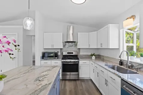 15-1509 22nd Avenue Keaau HI 96749