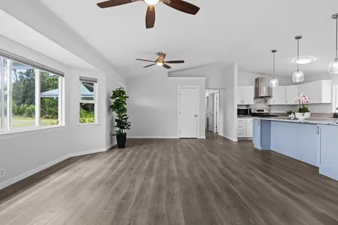 15-1509 22nd Avenue Keaau HI 96749