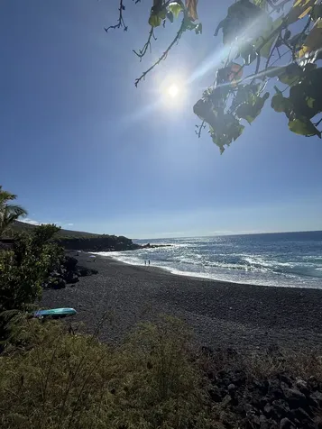 Ea Road Captain Cook HI 96704