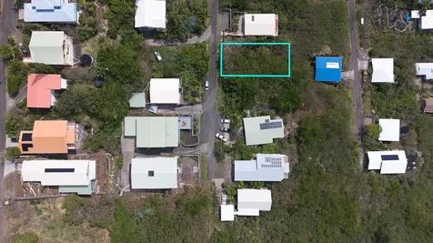 Ea Road Captain Cook HI 96704