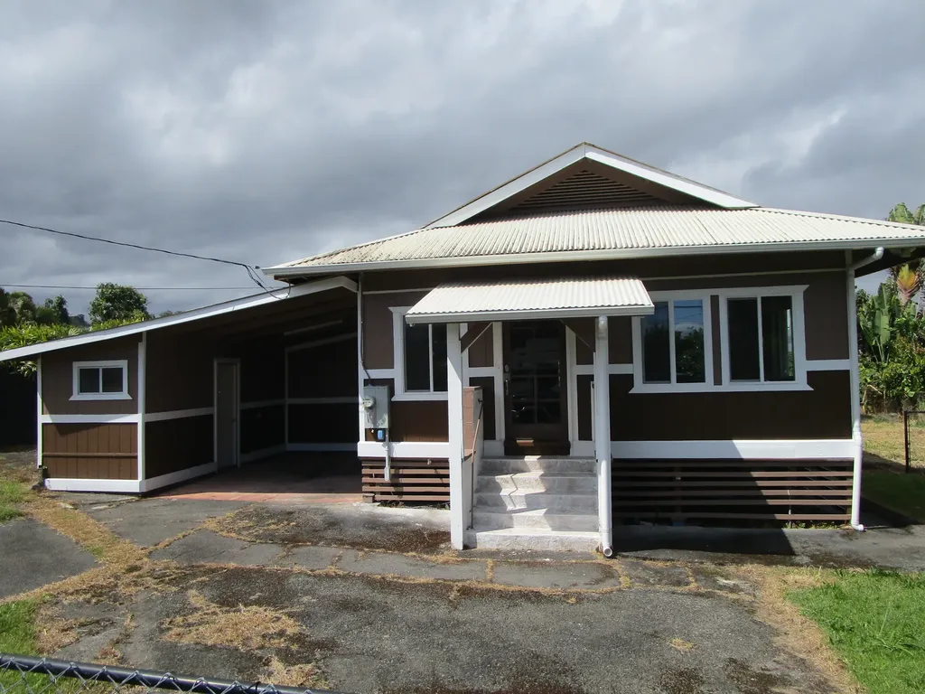 2114 Kaumana Drive Hilo HI 96720