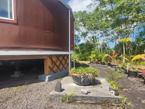 15-2064 26th Avenue Keaau HI 96749