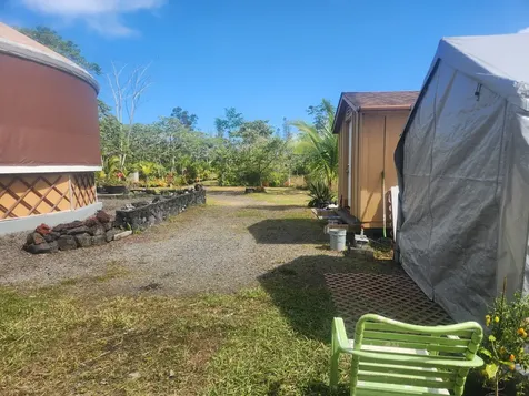15-2064 26th Avenue Keaau HI 96749