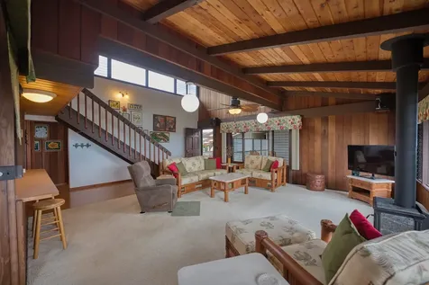 1559 Kilikina Street Hilo HI 96720