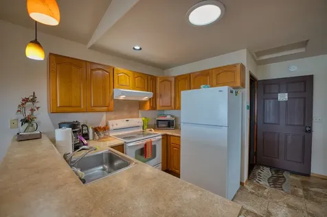 1559 Kilikina Street Hilo HI 96720