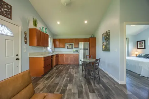 15-1825 11th Avenue Keaau HI 96749