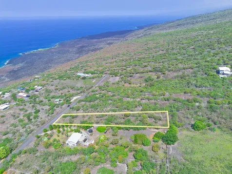 Awapuhi Avenue Captain Cook HI 96704