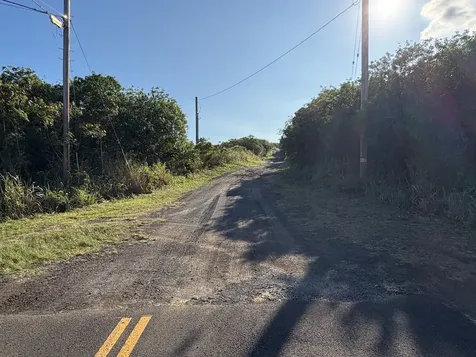 Kaalualu Road Naalehu HI 96772