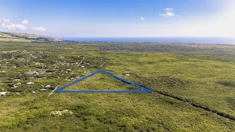 Kaalualu Road Naalehu HI 96772