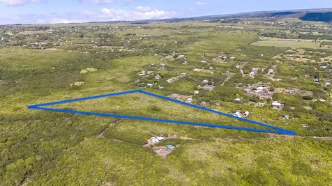 Kaalualu Road Naalehu HI 96772