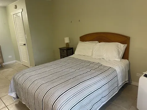 75-5776 Kuakini Highway Kailua-kona HI 96740