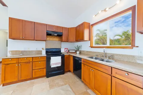 15-1505 2nd Avenue Keaau HI 96749