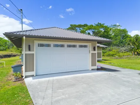 15-1736 7th Avenue Keaau HI 96749