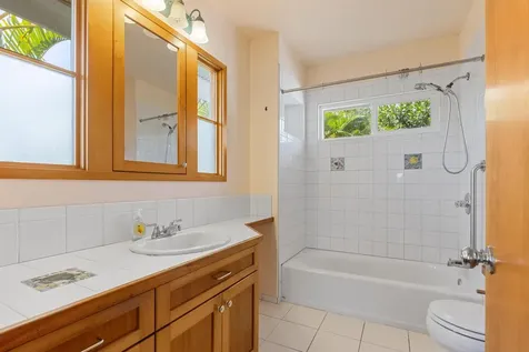 15-924 Paradise Ala Kai Drive Keaau HI 96749