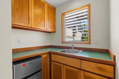 15-924 Paradise Ala Kai Drive Keaau HI 96749