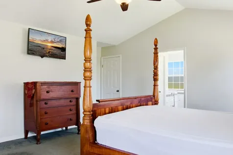 67-1271 Mamalahoa Highway Kamuela HI 96743