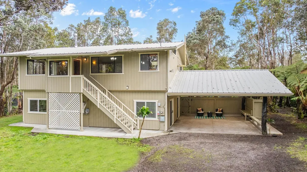 11-3275 Anuhea Street Volcano HI 96785