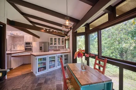 173 Opio Road Hilo HI 96720