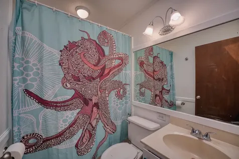 173 Opio Road Hilo HI 96720