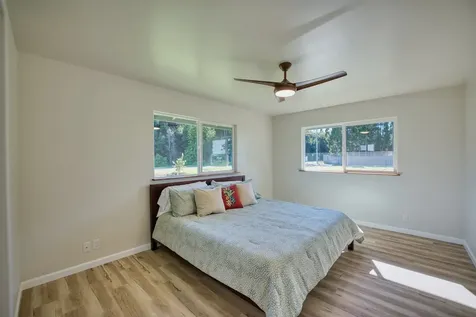 99-303 Maunanani Place Volcano HI 96718