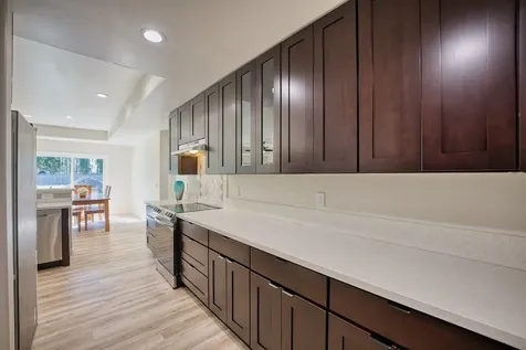 99-303 Maunanani Place Volcano HI 96718