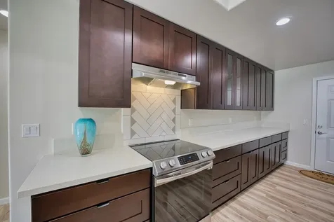 99-303 Maunanani Place Volcano HI 96718