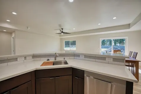 99-303 Maunanani Place Volcano HI 96718