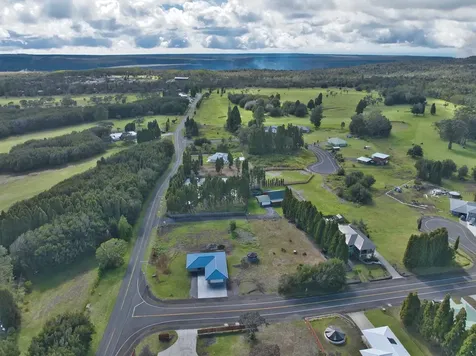 99-303 Maunanani Place Volcano HI 96718