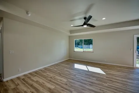 99-303 Maunanani Place Volcano HI 96718