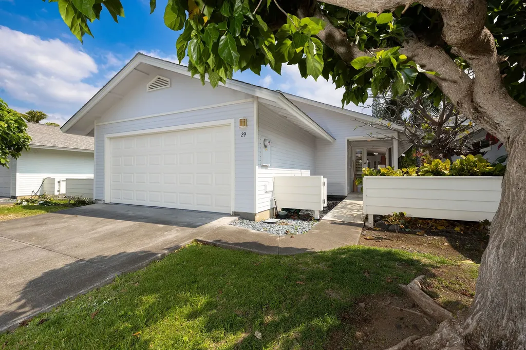 75-252 Nani Kailua Drive Kailua-kona HI 96740