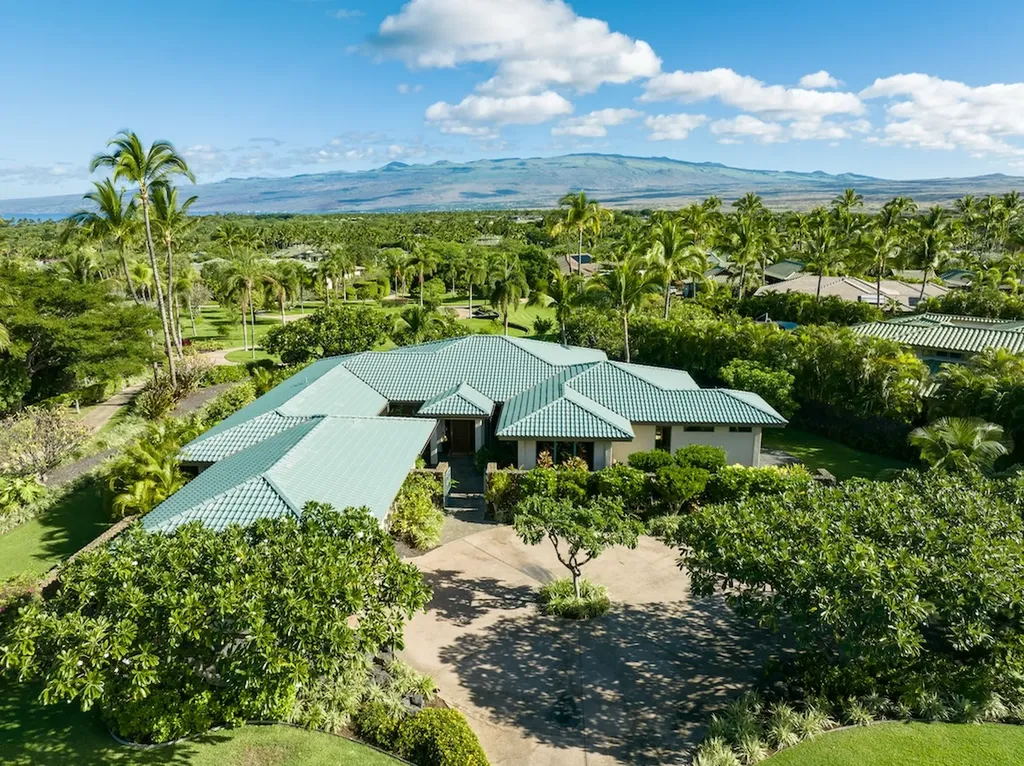 68-105 Pukaua Place Kamuela HI 96743