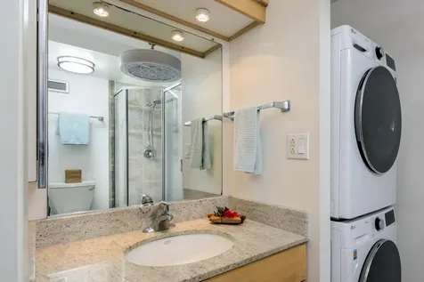 75-5782 Kuakini Highway Kailua-kona HI 96740