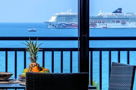 75-5782 Kuakini Highway Kailua-kona HI 96740