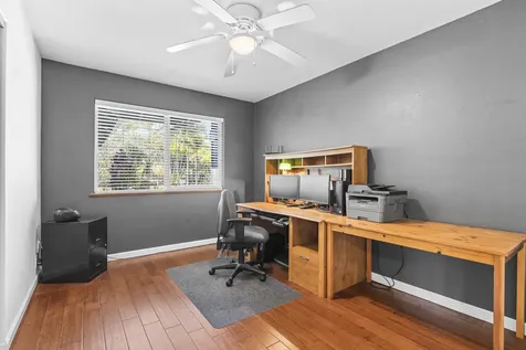 15-1953 13th Avenue Keaau HI 96749