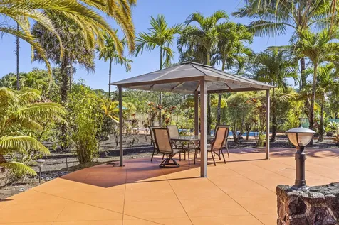 15-1953 13th Avenue Keaau HI 96749