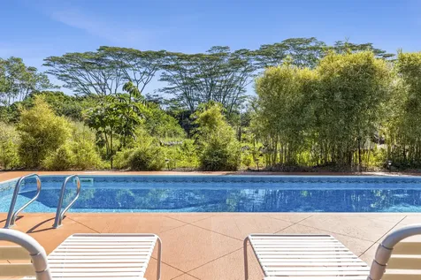 15-1953 13th Avenue Keaau HI 96749