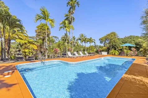 15-1953 13th Avenue Keaau HI 96749