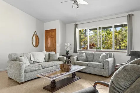 15-1953 13th Avenue Keaau HI 96749