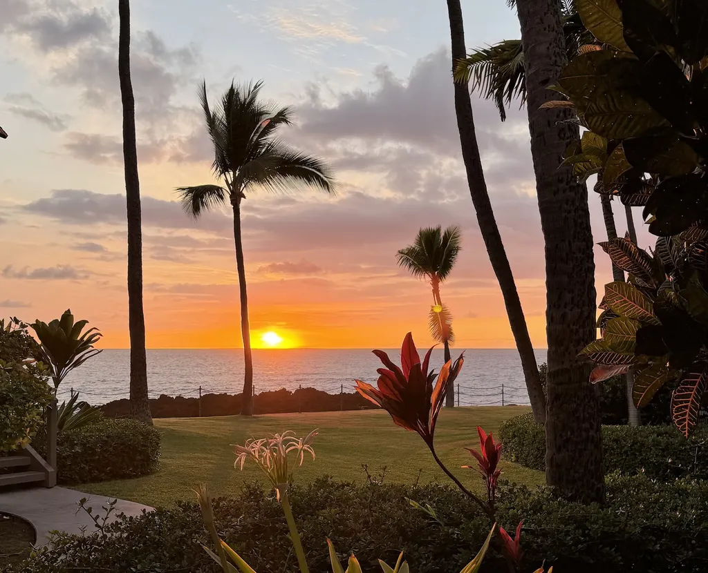 78-261 Manukai Street Kailua-kona HI 96740