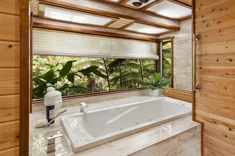 19-4245 Ke Koa Nui Street Volcano HI 96785