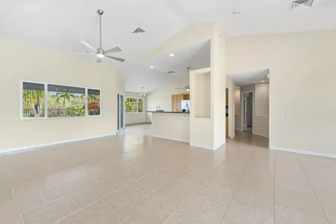 77-205 Hoomohala Road Kailua-kona HI 96740