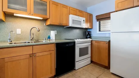 76-6246 Alii Drive Kailua-kona HI 96740