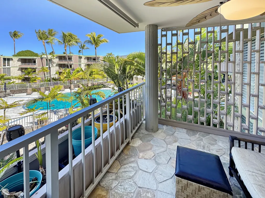 75-6016 Alii Drive Kailua-kona HI 96740