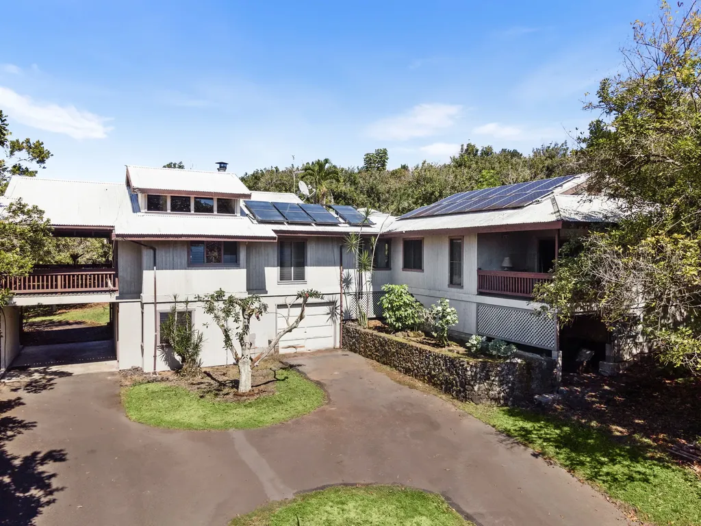 78-6686 1 Road Holualoa HI 96725