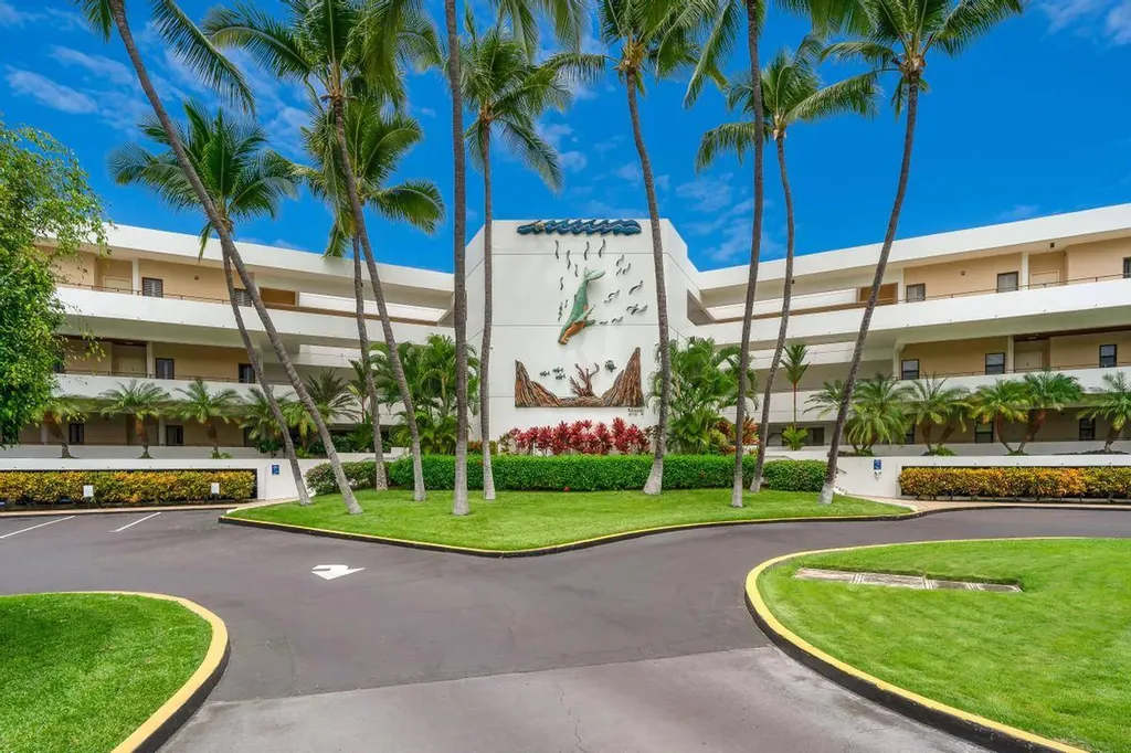 75-6040 Royal Sea Cliff Club Kailua-kona HI 96740