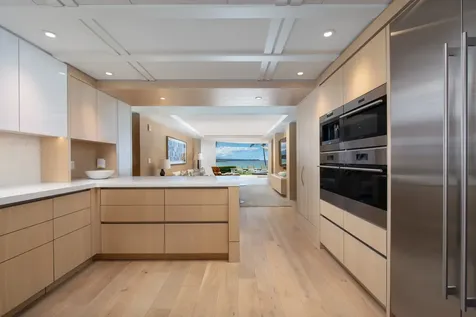 66-84 Kaunaoa Drive Kamuela HI 96743