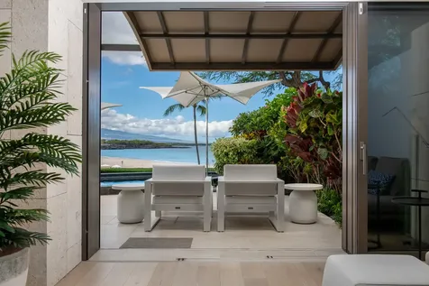 66-84 Kaunaoa Drive Kamuela HI 96743