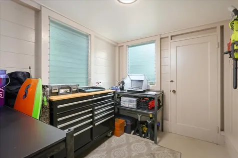 79-7140 Mamalahoa Highway Holualoa HI 96725