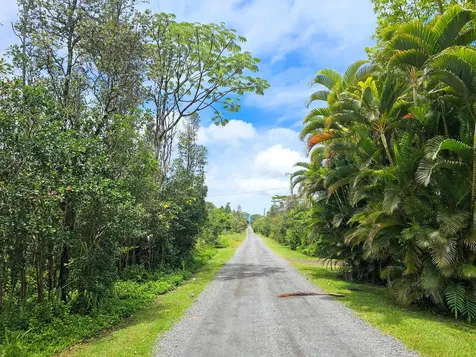 15-2042 24th Avenue Keaau HI 96749