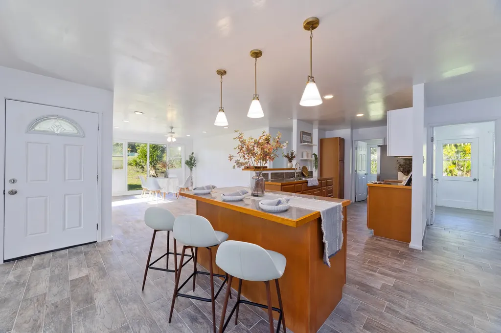 16-1321 Pohaku Circle Keaau HI 96749